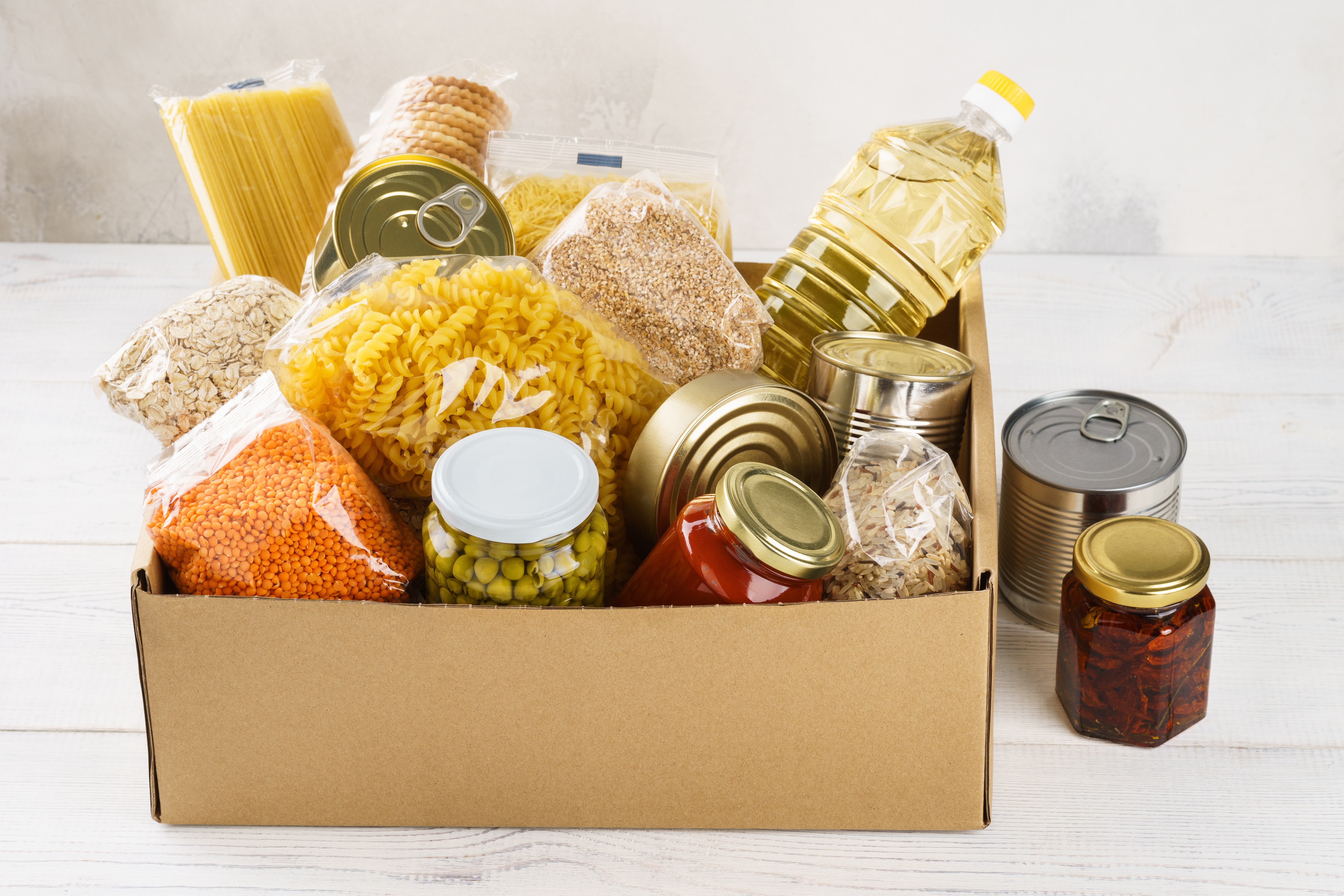 Planning a Thanksgiving Food Drive in Your Community Association