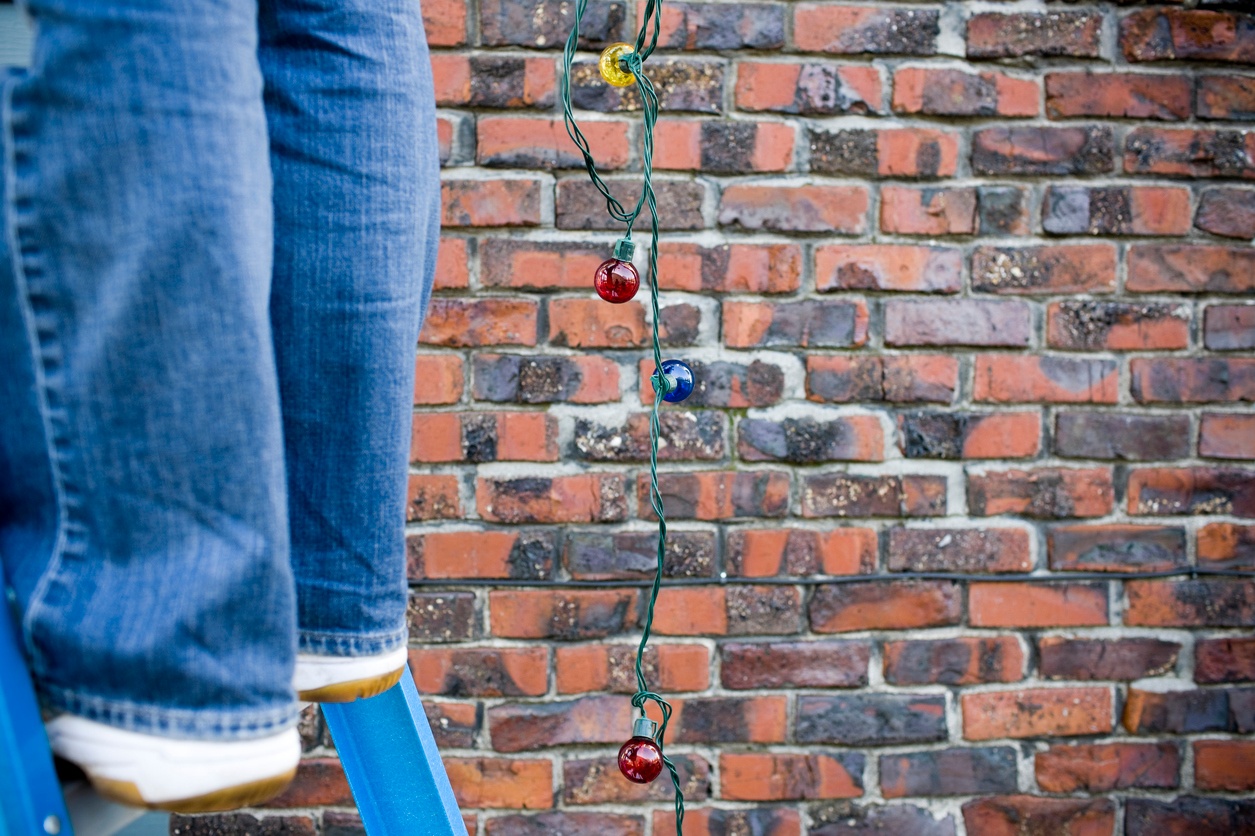Prevent Falling Injuries During Holiday Decorating - Part 2