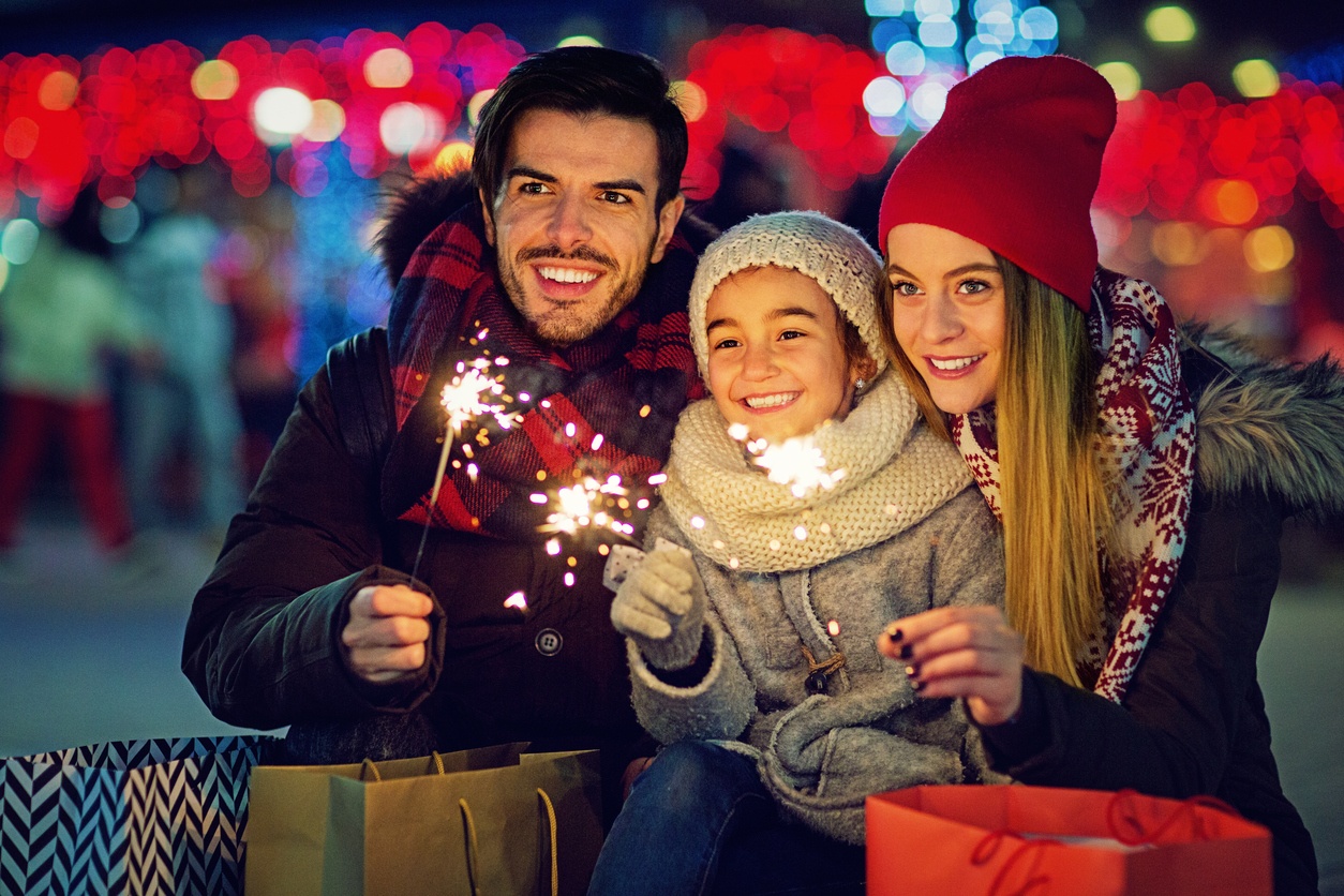 6 Fun Holiday Events for Your HOA Community